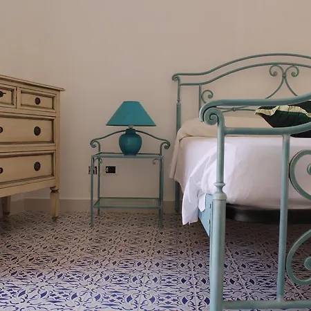 马雷蒂莫旅馆 4*